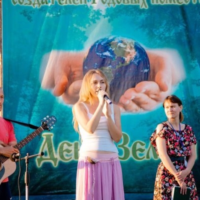 Ульяна Сабирова и компания